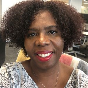 Meet your Posher, Sandra